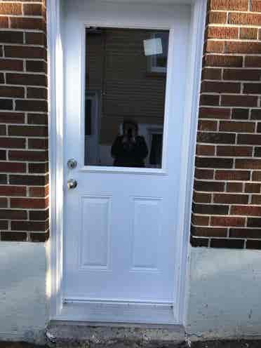 Basement room for rent Oct/