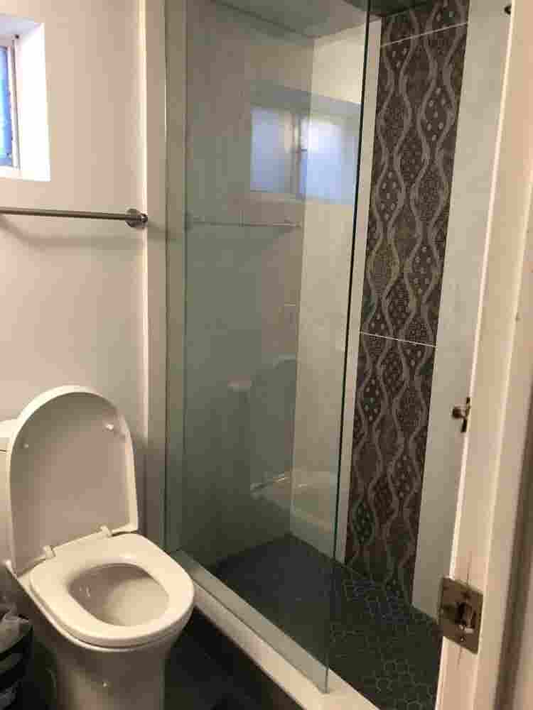Basement room for rent Oct/