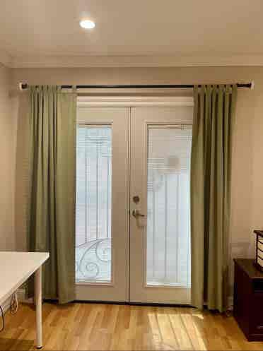 Spacious room w/ private entrance