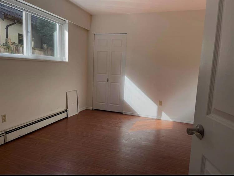 Spacious basement for rent