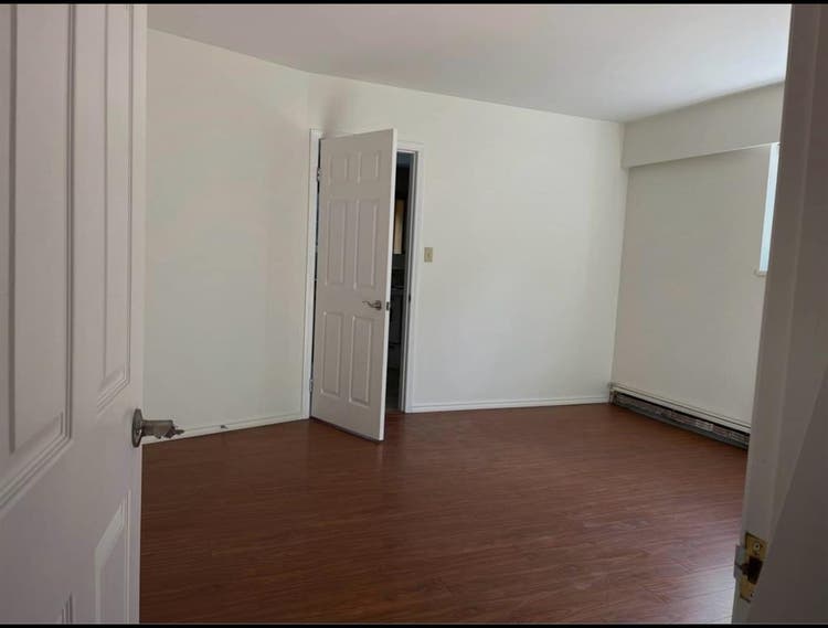 Spacious basement for rent