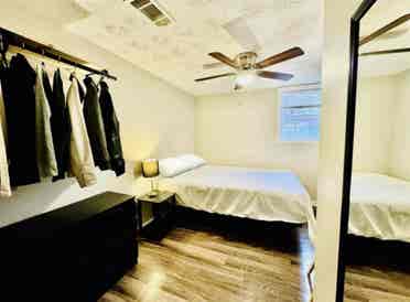 Small room for rent