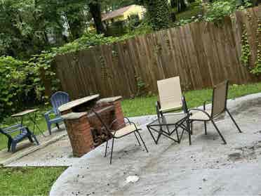 Small room for rent
