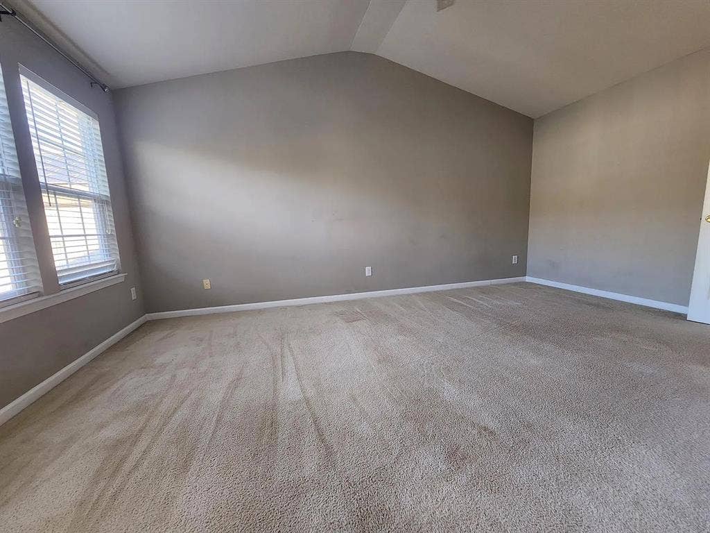 3 BR in Charlotte