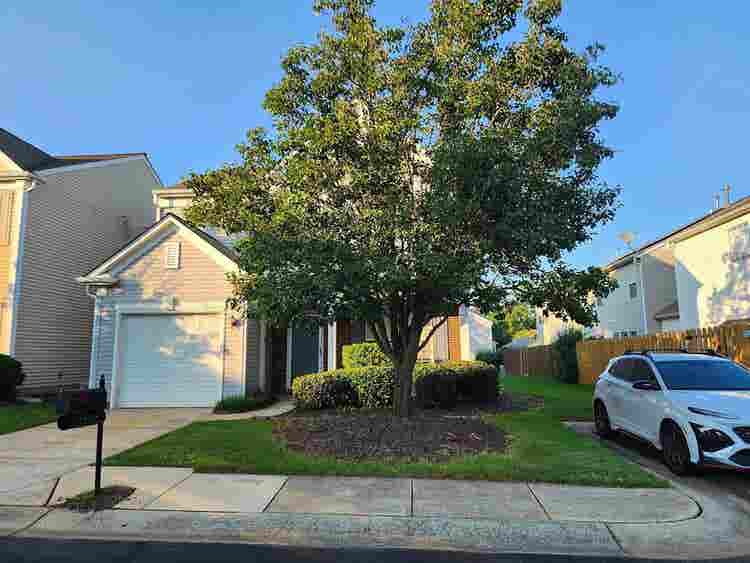 3 BR in Charlotte