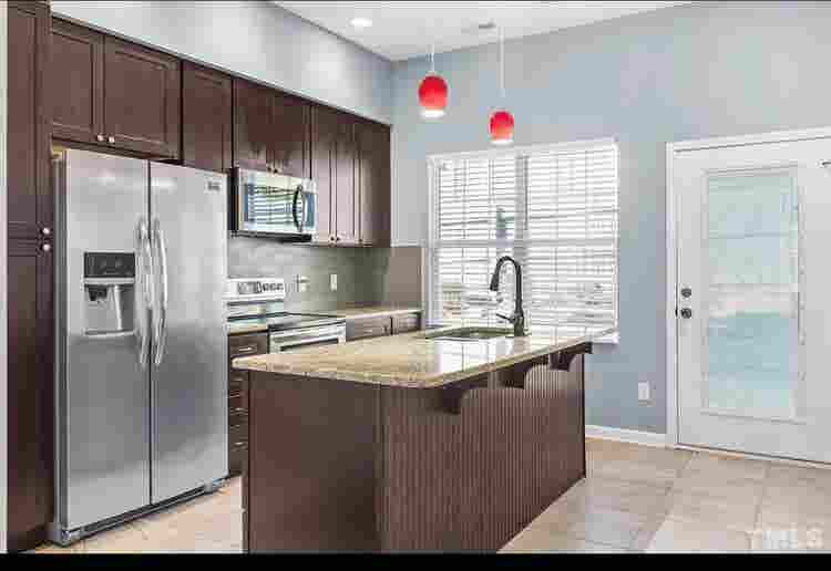4 BR in Raleigh
