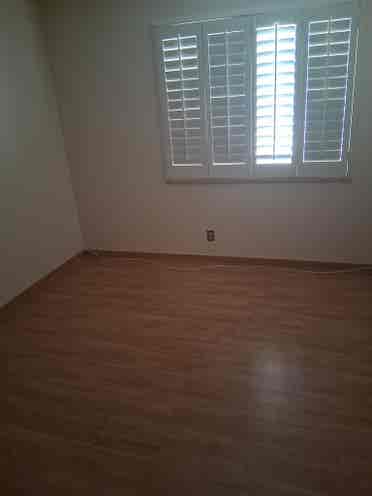 2 rooms for rent.   Spring valley