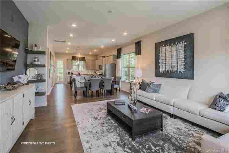 3 BR in Charlotte