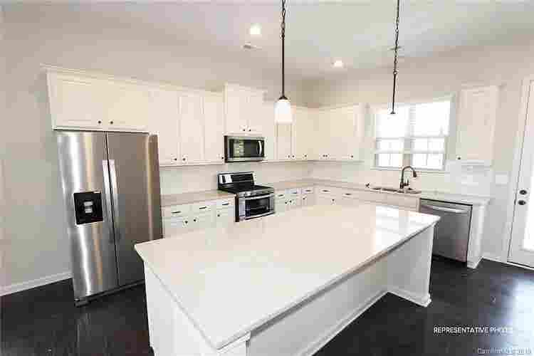 3 BR in Charlotte