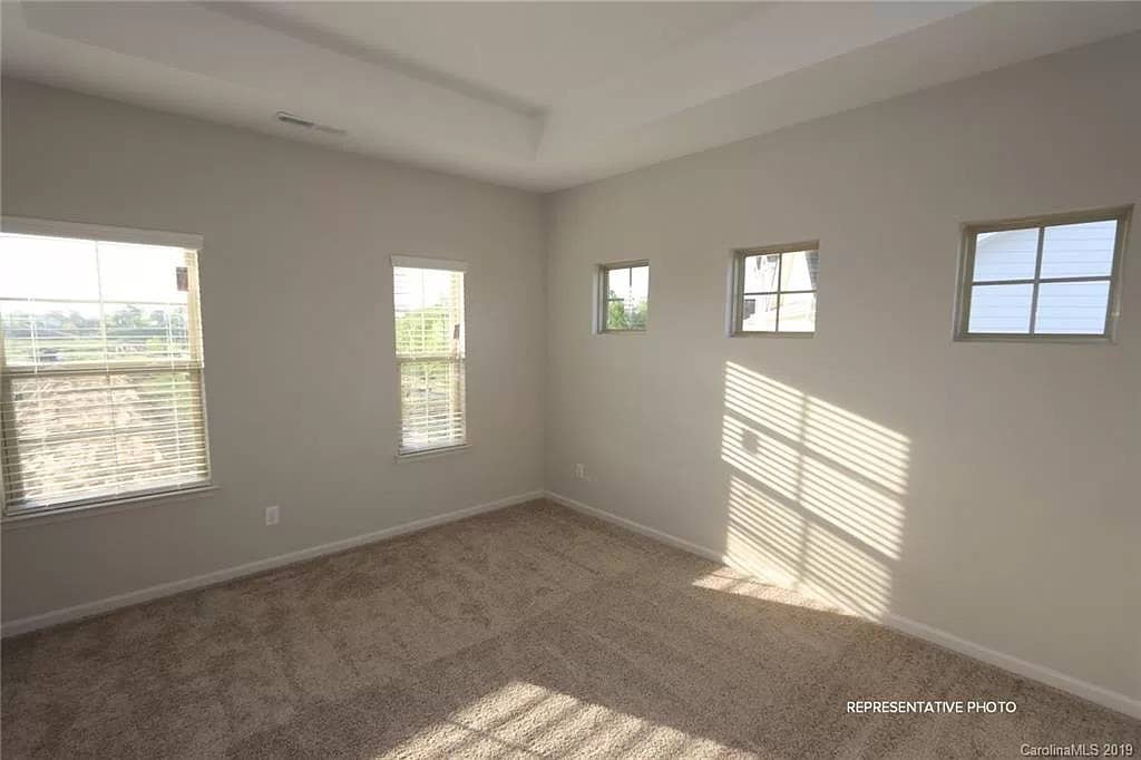 3 BR in Charlotte