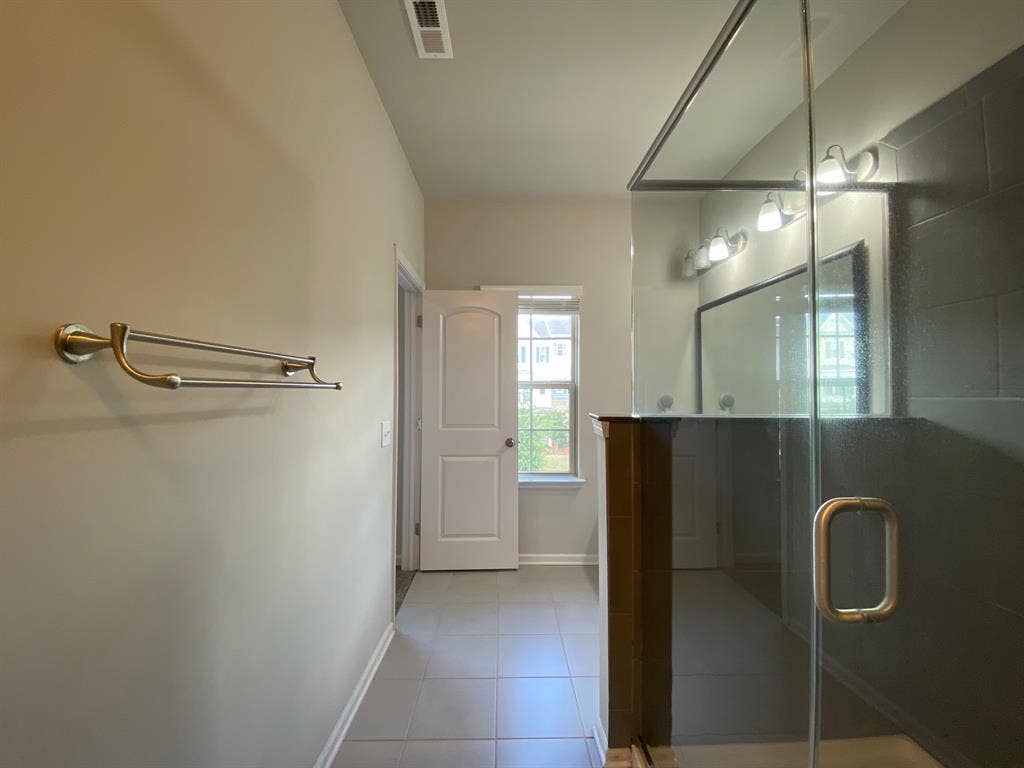 3 BR in Charlotte