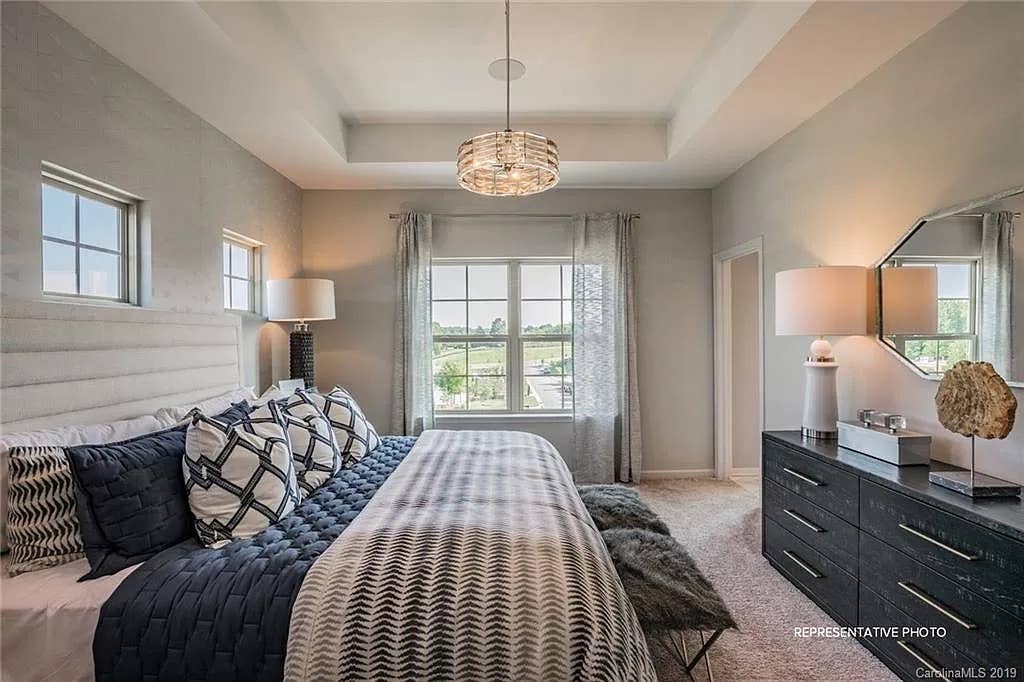 3 BR in Charlotte