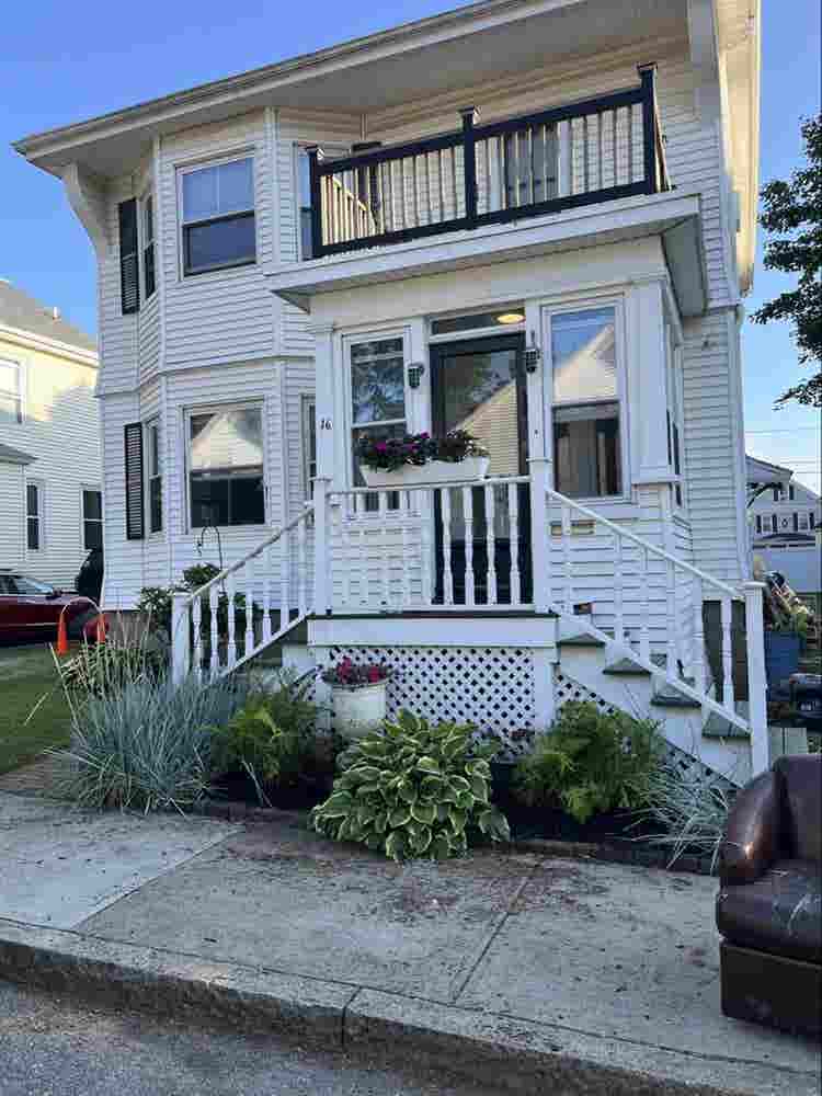 2 bedroom first floor apartment