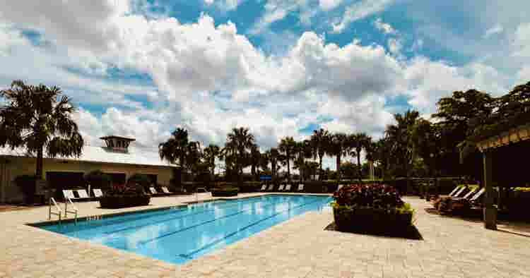 Private Room/Bathroom + Amenities!