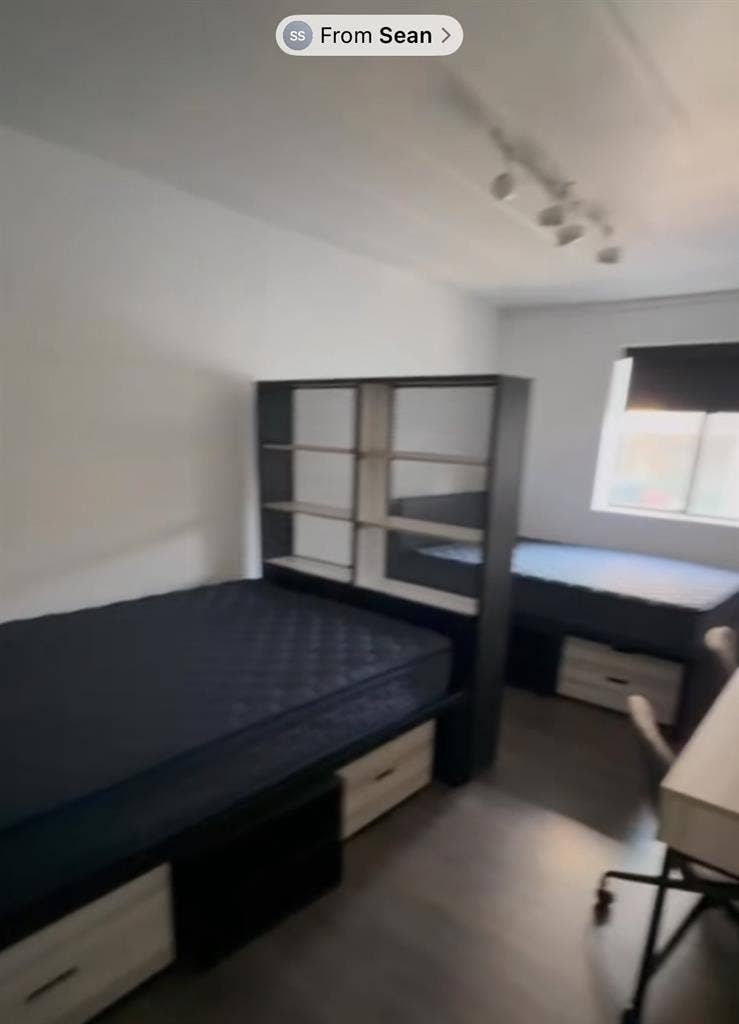Have a room in Alexander court.