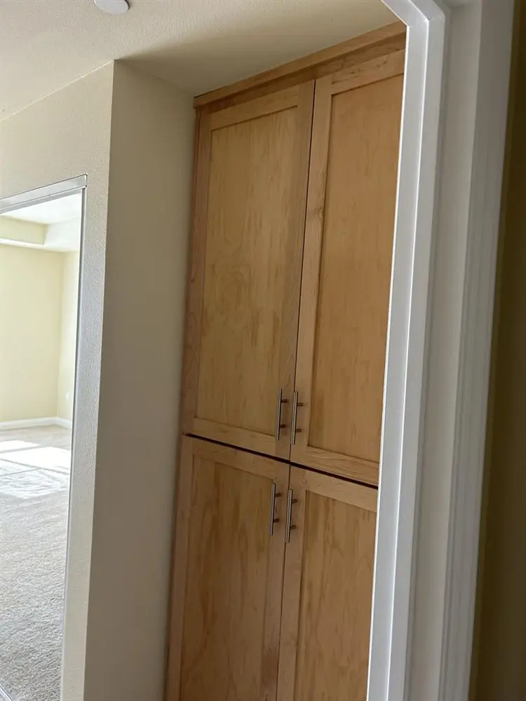 Lovely large private room + bath