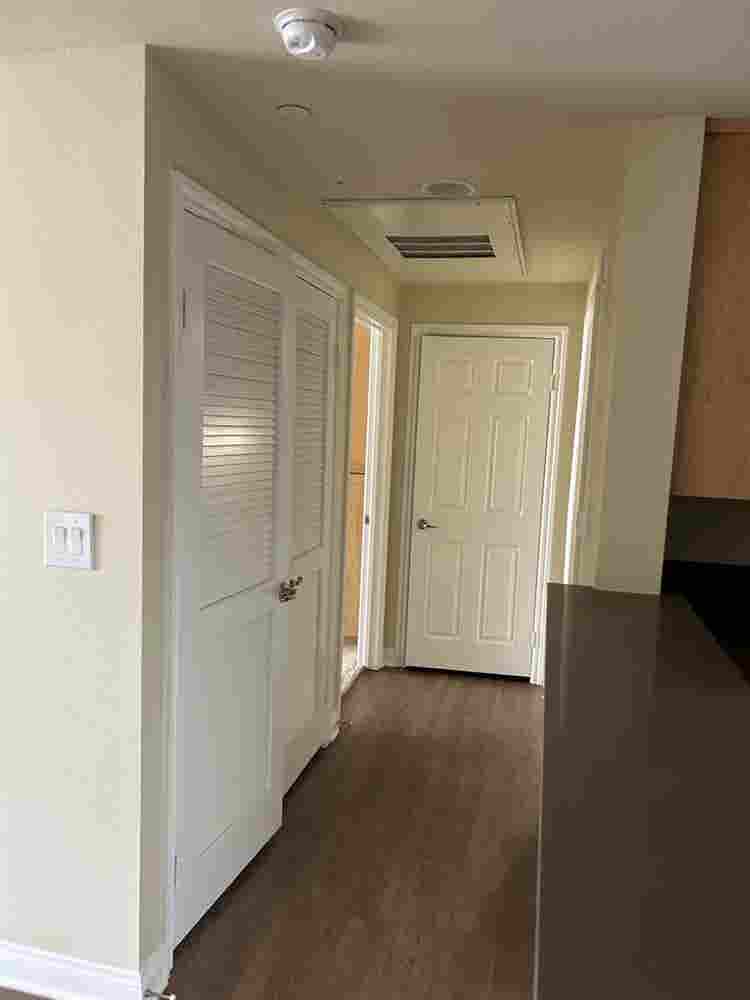 Lovely large private room + bath