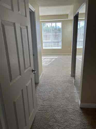 Lovely large private room + bath