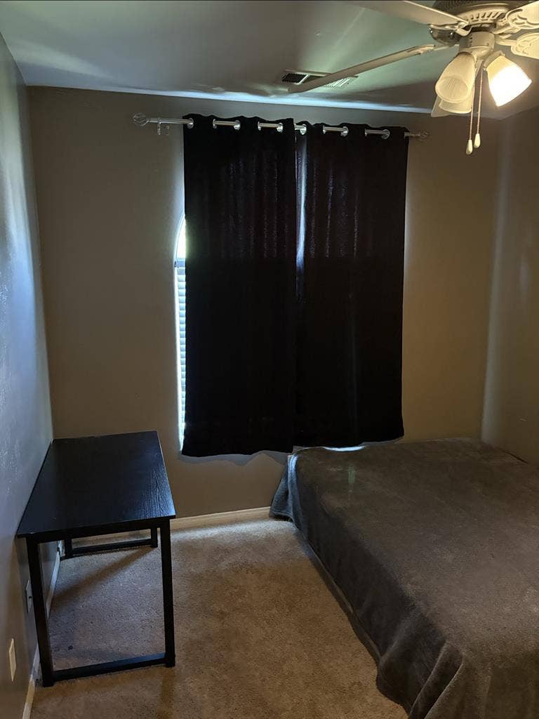 Room for rent (female only)