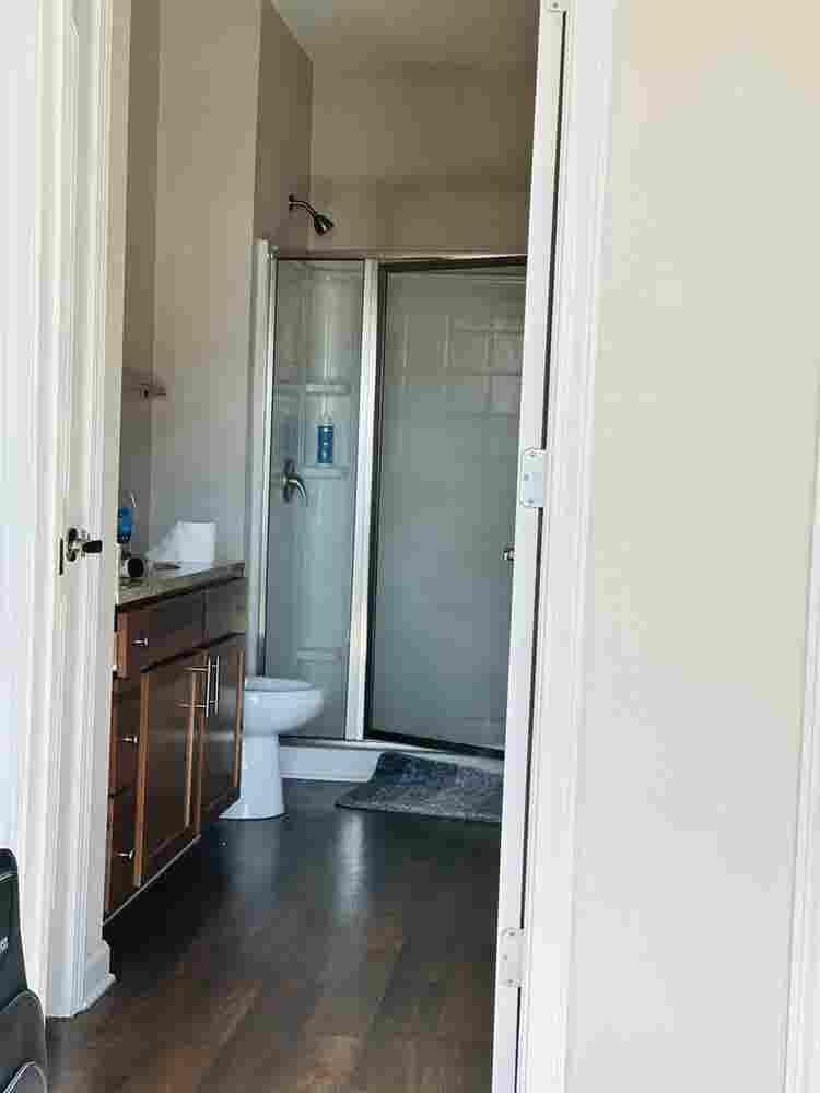 Room available starting 8th October