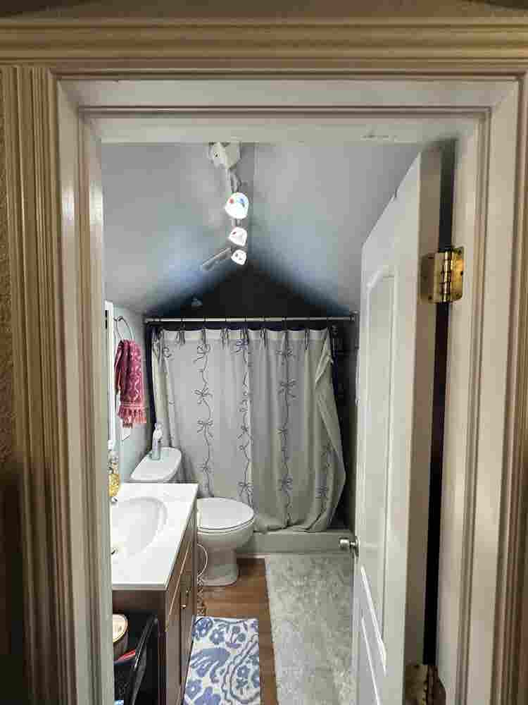 Bedroom for rent for a BSU student!