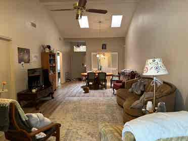 🏡 Fully furnished Shared Room