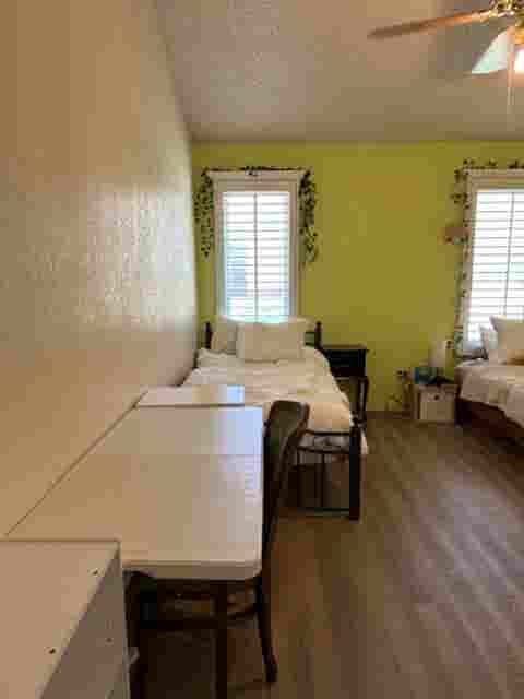 🏡 Fully furnished Shared Room