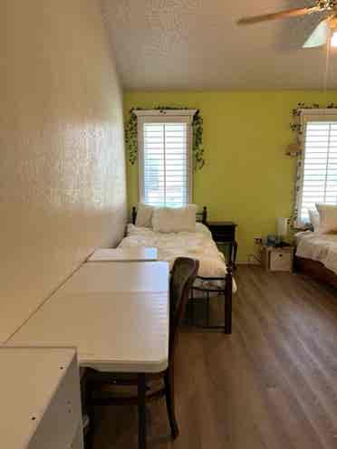 🏡 Fully furnished Shared Room