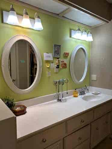 🏡 Fully furnished Shared Room