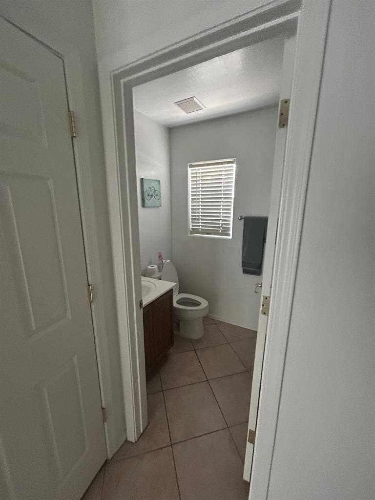 Room for Rent in Nice Neighborhood