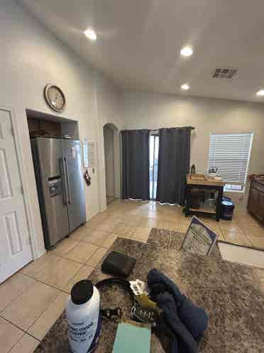 Room for Rent in Nice Neighborhood