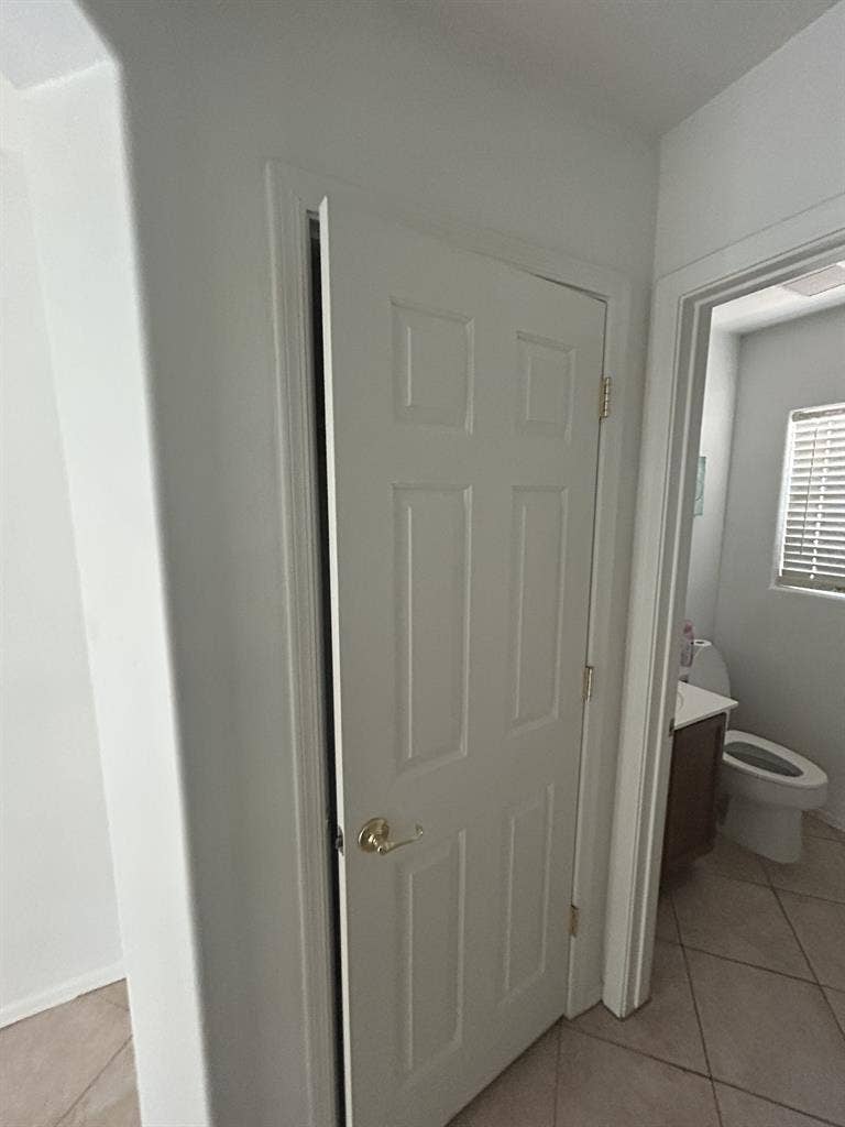Room for Rent in Nice Neighborhood