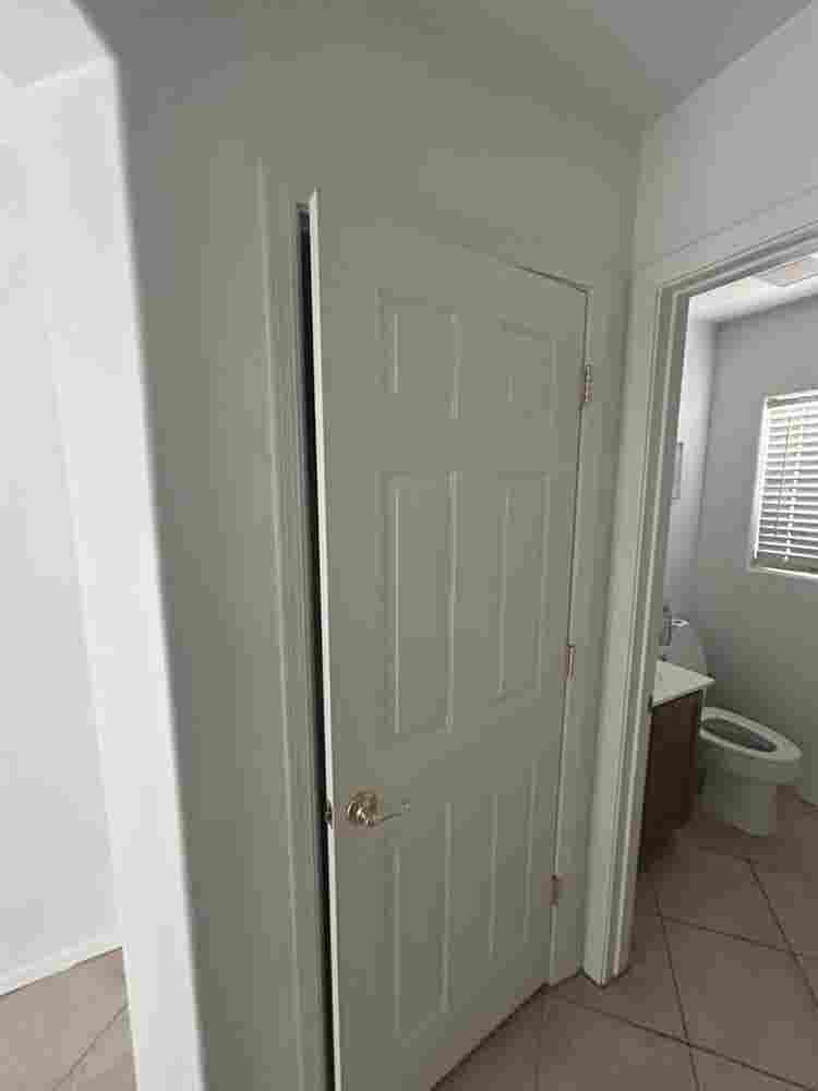 Room for Rent in Nice Neighborhood