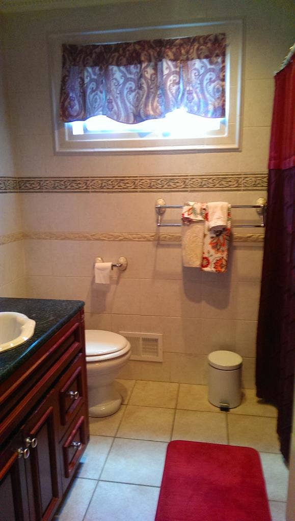 Clean quiet and comfy ROOM for rent