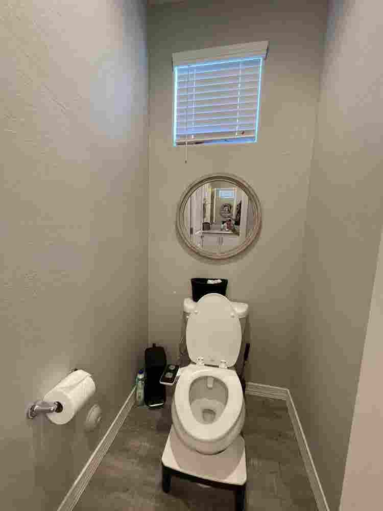 ✨Master bedroom available ✨
