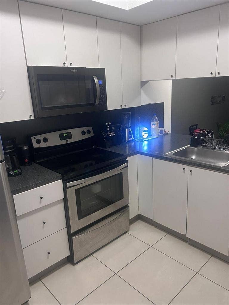2 HABITACIONES DISPONIBLES!!!!!!