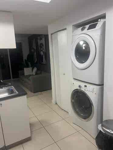 2 HABITACIONES DISPONIBLES!!!!!!