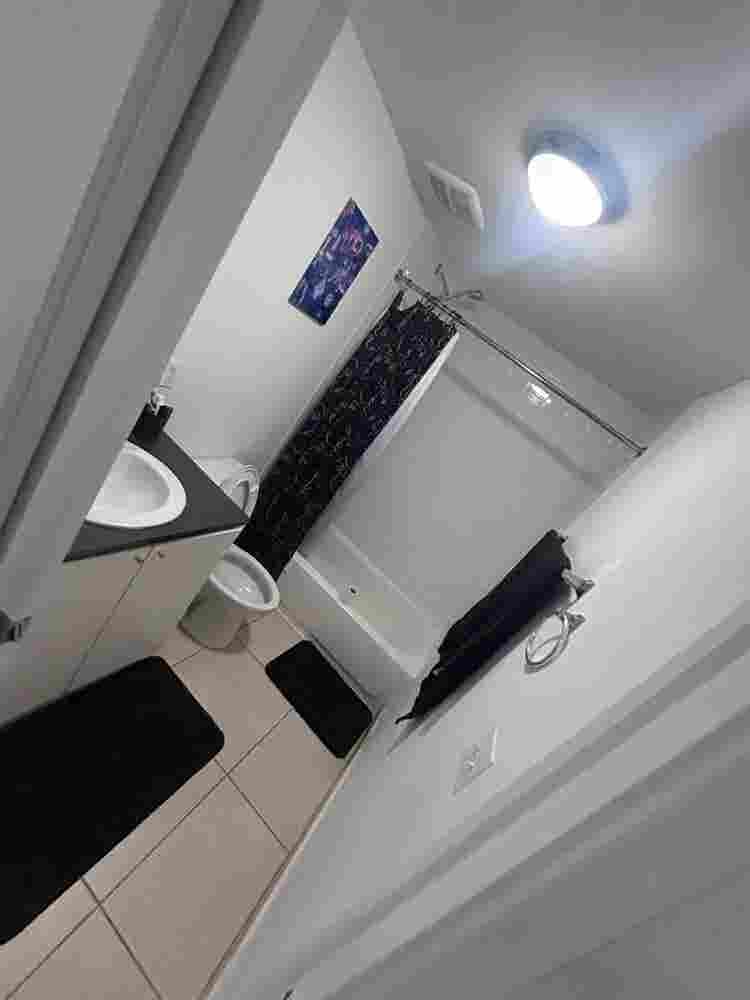 2 HABITACIONES DISPONIBLES!!!!!!