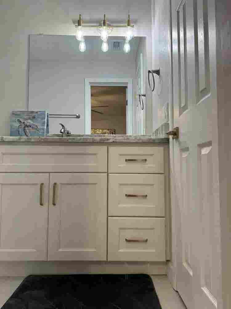 Room for rent furnished