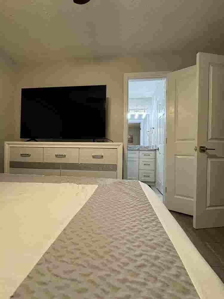 Room for rent furnished