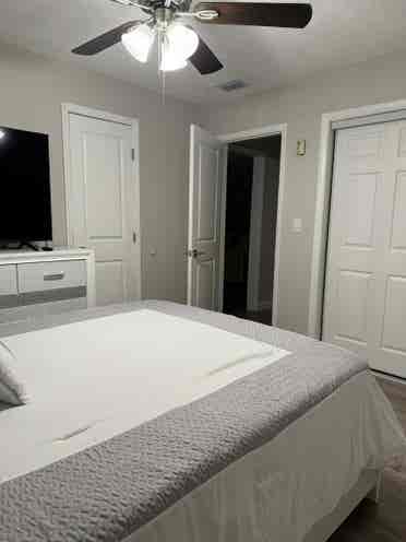 Room for rent furnished