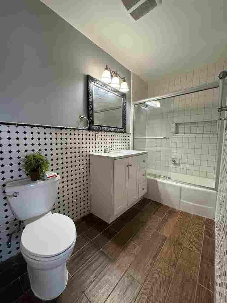 Newly Remodeled & Utilities Incl’d