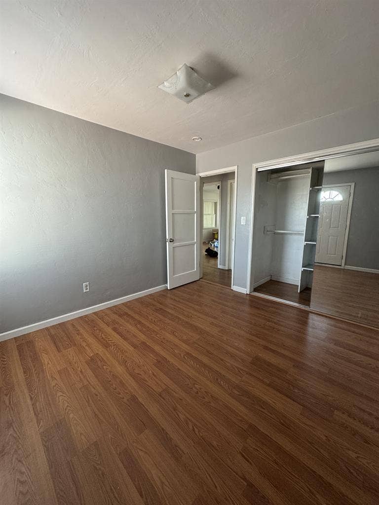 Newly Remodeled & Utilities Incl’d