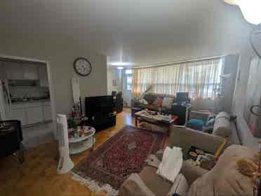 Spacious 2-Bedroom Apartment