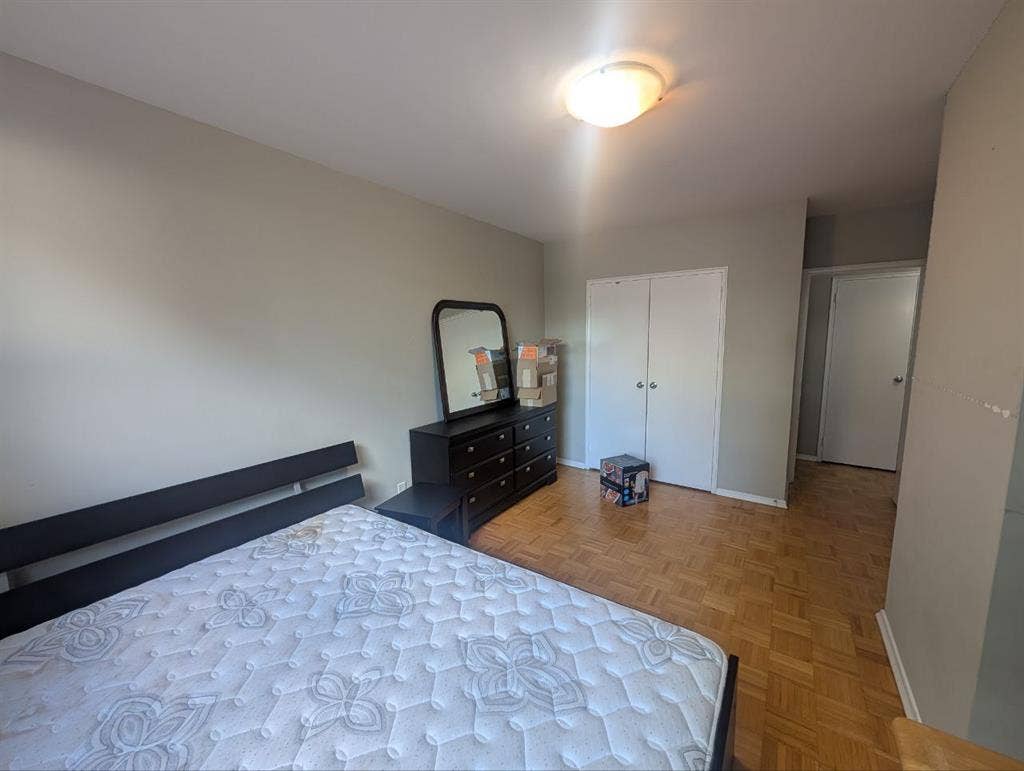 Spacious 2-Bedroom Apartment