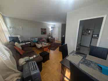 Spacious 2-Bedroom Apartment