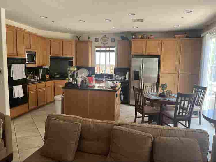 San Marcos room for rent!