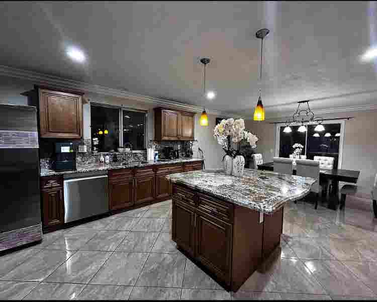 Furnished Room 4 Rent in Hemet, CA