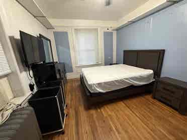 Spacious one bedroom In The Bronx