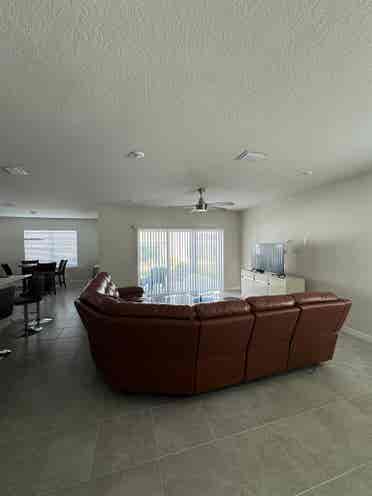 Room in Davenport, FL Female Only